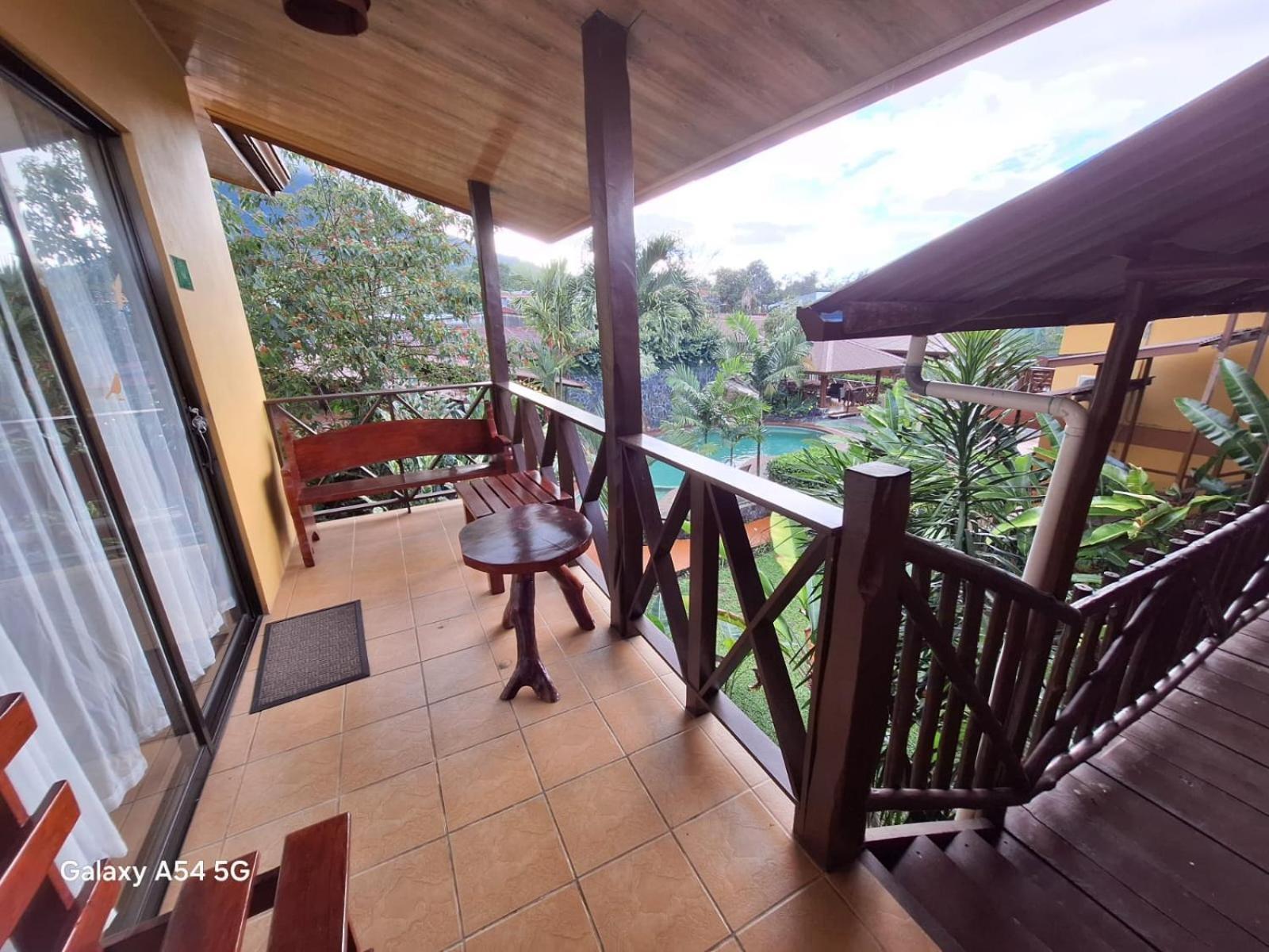 Iris Arenal Hotel La Fortuna Екстериор снимка